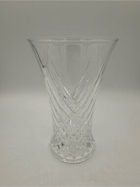 Cristal d'Arques - Clear Crystal Cut Glass Vase